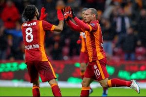 Galatasaray'dan Sneijder ve Depay a&ccedil;ıklaması!
