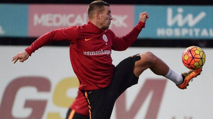 Lukas Podolski'ye 10 milyon Euro