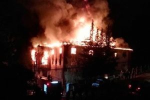 Spor d&uuml;nyası Adana'da yaşanan olaya sessiz kalmadı