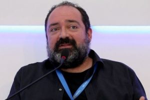 Trabzonspor y&ouml;neticisi Nevzat Aydın'dan flaş karar