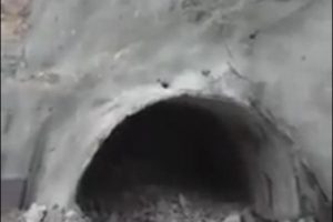 Yusufeli- Erzurum karayolundaki t&uuml;nelde g&ouml;&ccedil;&uuml;k