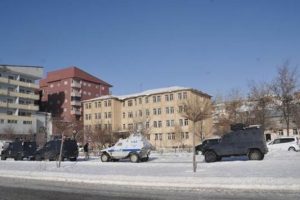 Y&uuml;ksekova, Şemdinli ve &Ccedil;ukurca belediyelerine operasyon