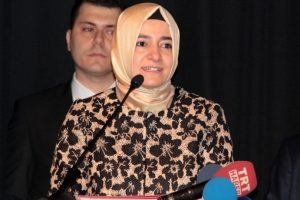 Bakan Kaya otizmle ilgili yol haritasını a&ccedil;ıkladı