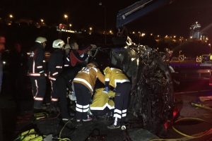 K&ouml;pr&uuml; yolunda iki ayrı kaza: 6 yaralı