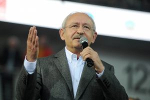Kılı&ccedil;daroğlu: "El kaldırıp indirmekle rejim değişmez"