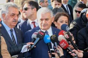Başbakan Yıldırım: Anayasa teklifi g&ouml;r&uuml;şmeleri gayet iyi gidiyor
