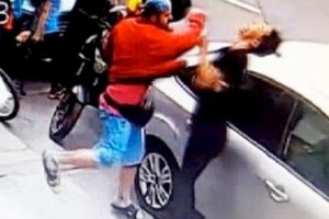 Sigara i&ccedil;en gence yumruk atan zanlı i&ccedil;in 9 yıl hapis istemi