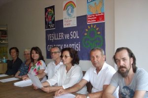 "Bursa Uludağ &Uuml;niversitesi Rekt&ouml;r&uuml; Prof.Dr. Yusuf Ulcay istifa etmelidir!"