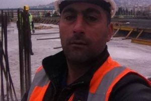 "Herkesi sev, hayat bu y&uuml;zden g&uuml;zel" diye yazdı, Bursa'da yangında hayatını kaybetti