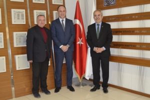 TOFAŞ Dış İlişkiler Direkt&ouml;r&uuml;'nden Bursa MMO'ya ziyaret