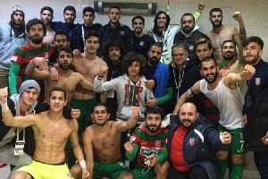 Karşıyakalı 8 futbolcudan y&ouml;netime şok