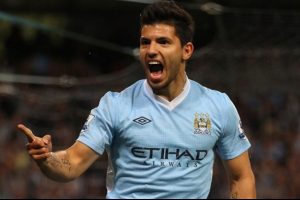 Manchester City'li Ag&uuml;ero'ya şok ceza!