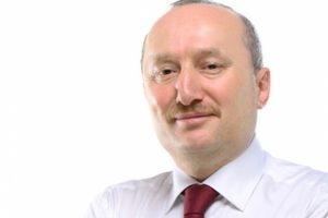 Bursa Milletvekili Kadir Ko&ccedil;demir: Ehil olmayan kadrolar var
