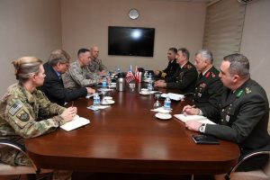 Genelkurmay Başkanı Akar ABD'li mevkidaşıyla g&ouml;r&uuml;şt&uuml;