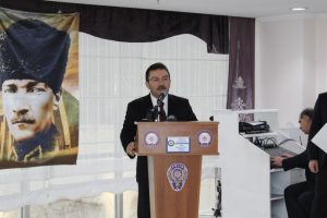 Altınok: PKK ter&ouml;r&uuml;yle nasıl uğraşıyorsak...