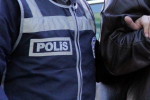Antalya'da FET&Ouml; operasyonu: 60 g&ouml;zaltı
