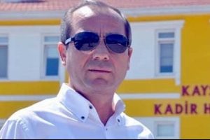 Kayserispor'a 1 saatte 10 teknik direkt&ouml;r!
