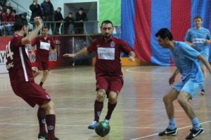 Trabzonspor'un efsanelerinde kazanan bordo takım oldu