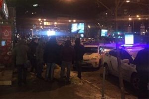 Kievli ve Beşiktaşlı taraftarlar devre arasında kavga etti