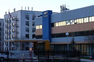 FET&Ouml;'n&uuml;n New York'taki okul binası satışa &ccedil;ıkarıldı