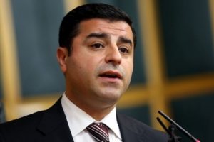 Selahattin Demirtaş'a bir şok daha!