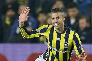 Van Persie 12 yıl sonra profesyonel olduğu sahada