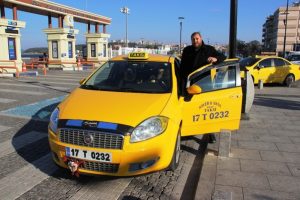 Bin dolar bozdurana bir ay &uuml;cretsiz taksi