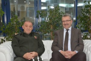 Tuğgeneral Hacıoğlu'ndan Karacabey Belediye Başkanı &Ouml;zkan'a ziyaret
