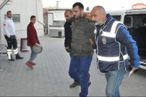 PKK'nın gen&ccedil;lik yapılanması iddiasıyla 11 sanık hakim karşısında