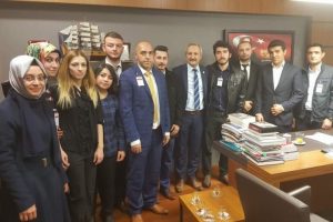 MHP'li Yurdakul'dan tıbbi sekreterler i&ccedil;in kanun teklifi