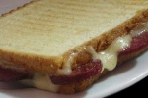 Kantinden tost yiyen 14 &ouml;ğrenci hastanelik oldu