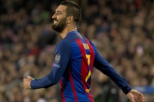 Arda Turan haftanın futbolcusu &ouml;d&uuml;l&uuml;ne aday