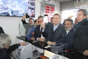 T&uuml;rk lirası seferberliği tam gaz