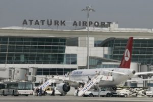 4 Alman diplomat yapılan uygulama sonrası u&ccedil;ağı ka&ccedil;ırdı