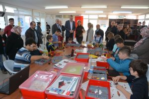 Geleceğin bilim adamları Bursa Karacabey'den &ccedil;ıkacak