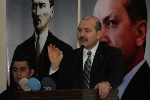 Bakan Soylu ter&ouml;rle m&uuml;cadelede tarih verdi