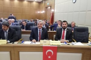 Bursa B&uuml;y&uuml;kşehir Belediye Başkanı Recep Altepe'ye b&uuml;t&ccedil;e tepkisi!