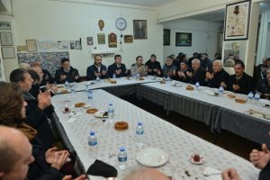 İneg&ouml;l Belediye Başkanı Alinur Aktaş vatandaşlarla buluştu