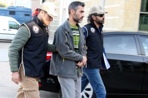 FET&Ouml;'n&uuml;n Antalya emniyet imamı tutuklandı