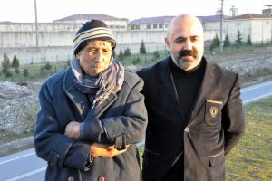 Babası ve abisi Figen Y&uuml;ksekdağ'ı ziyaret etti