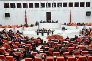 AK Parti &ccedil;alışmayı tamamladı teklifi MHP'ye sundu