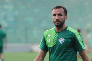 Bursaspor'da Tomas Sivok kadrodan &ccedil;ıkarıldı