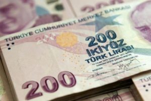 T&uuml;rkiye'nin en b&uuml;y&uuml;ğ&uuml;! Onlar da TL'ye ge&ccedil;iyor