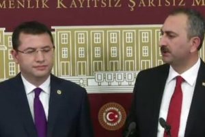 AK Parti ve MHP'den ortak Anayasa a&ccedil;ıklaması