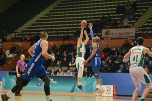 Bursaspor Durmazlar, Acıbadem &Uuml;niversitesi'ne mağlup oldu