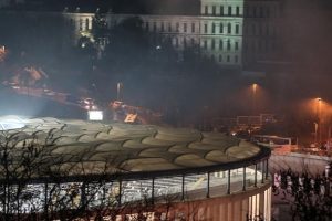 Bursaspor'dan İstanbul'daki patlamayla ilgili flaş a&ccedil;ıklama: Taraftarlarımızdan yaralı bulunmamakta