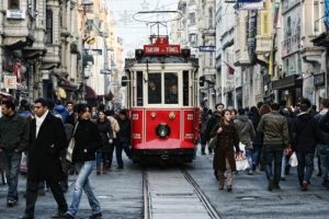 İstiklal ve Bağdat Caddesi TL'ye d&ouml;nd&uuml;
