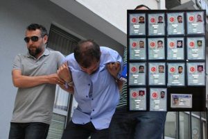 Bursa'da binbir surat Murat su&ccedil;lamaları kabul etmedi