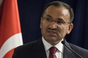 'T&uuml;rkiye'nin ter&ouml;rle m&uuml;cadelesi sekteye uğramayacak'