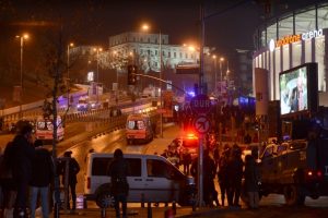 Yaralıların yakınları ALO 184'ten bilgi alabilir